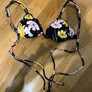 Black flower triangle bikini top.